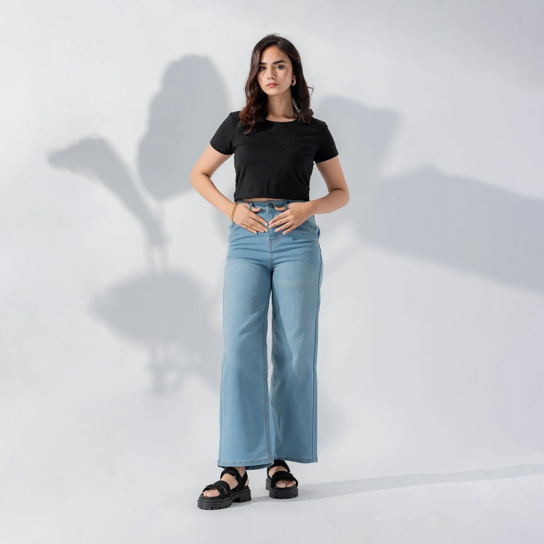 The Wide Leg Blue Jeans Slash Slub