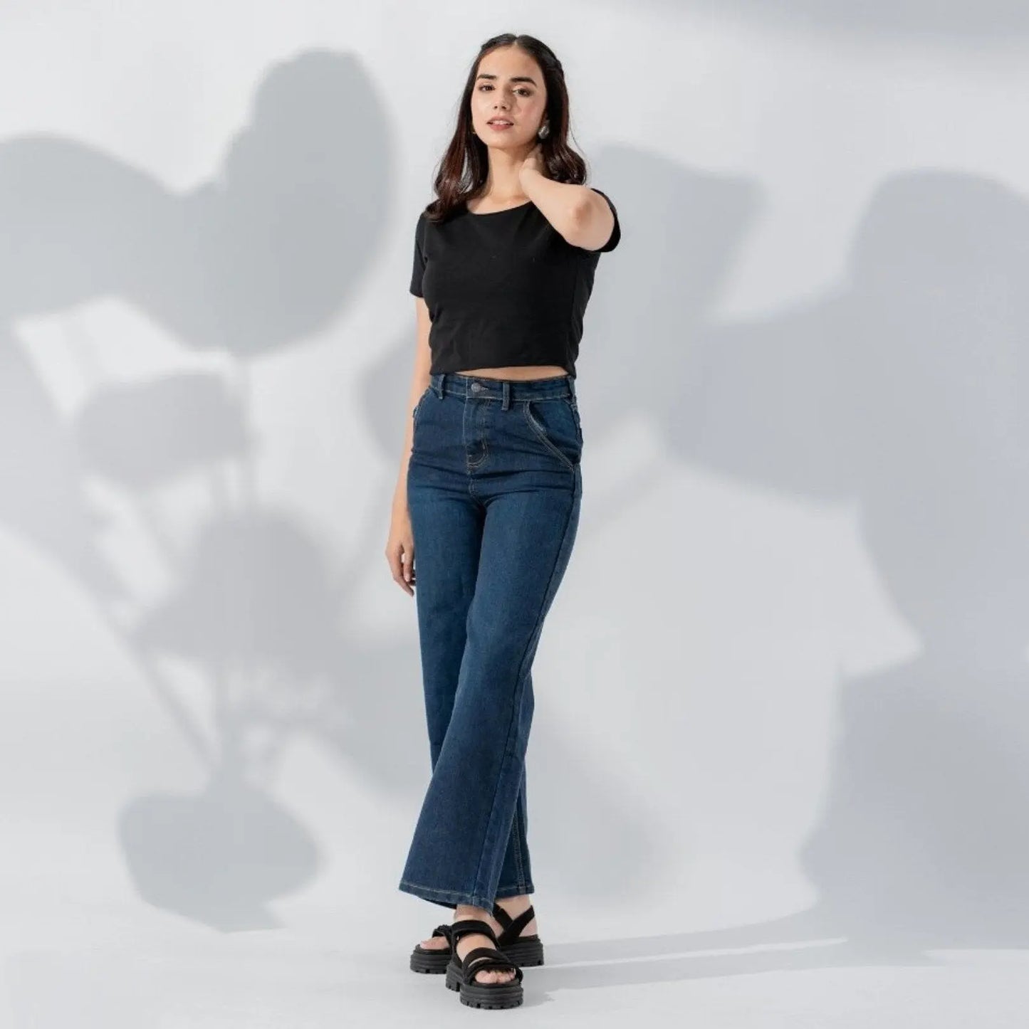 The Wide Leg Dark Blue Jeans Slash Slub